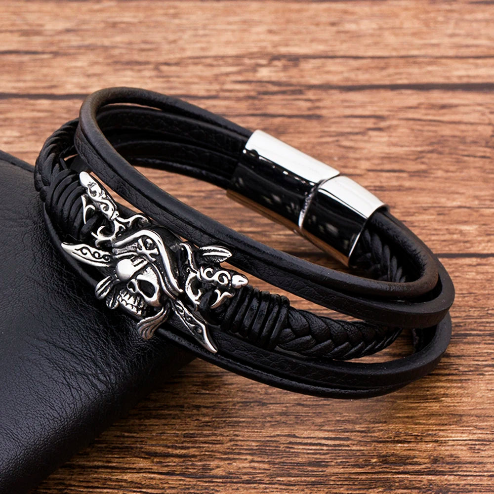 Handcrafted Pirate Bracelet "Davy's Doom" - Black Leather