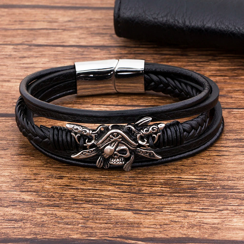 Handcrafted Pirate Bracelet "Davy's Doom" - Black Leather