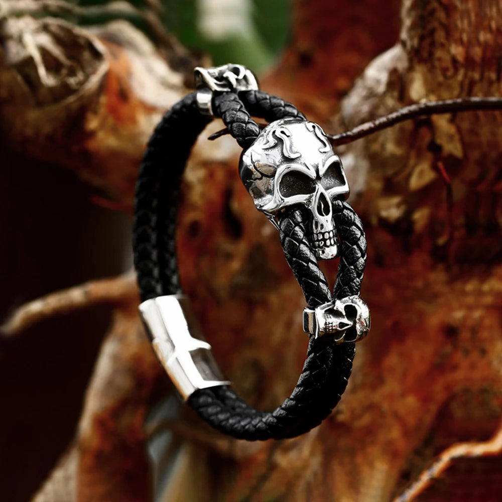 Handcrafted Pirate Bracelet "Pirate's Pride" - Black Leather