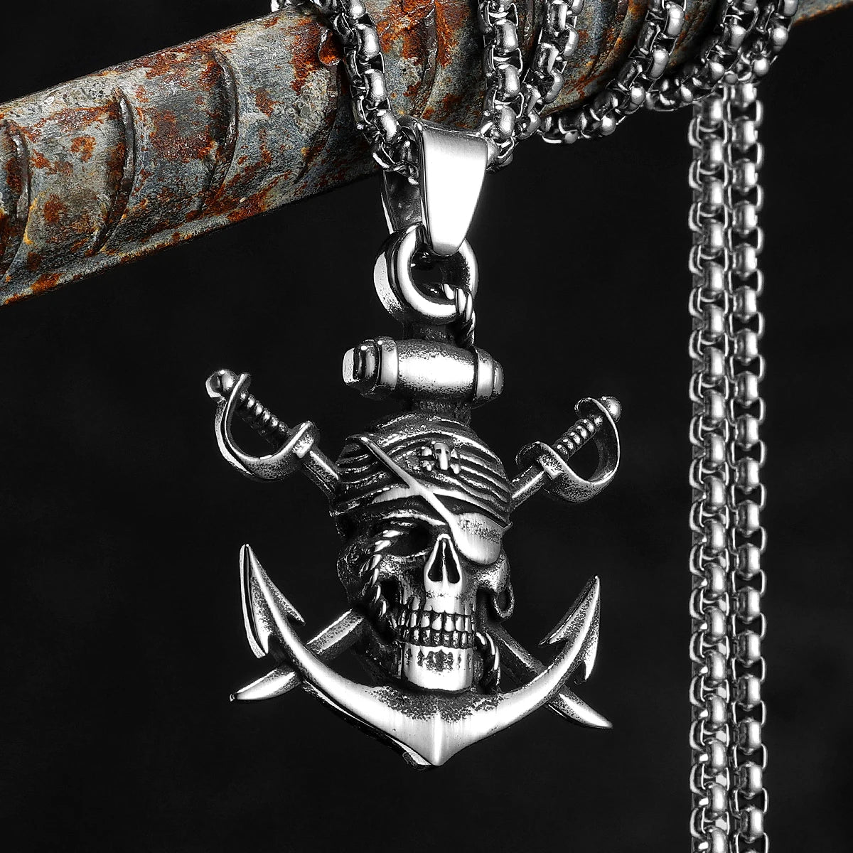 Handcrafter Pirate Chain "Swordskull" - Stainless Steel
